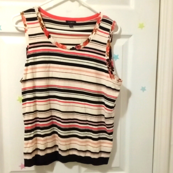 Two piece, shell and cardigan set - Picture 3 of 3